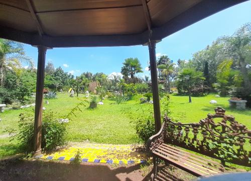 Campamento Hermoso en la naturaleza