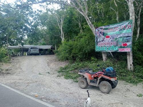 Campamento Yaax Che en Calakmul
