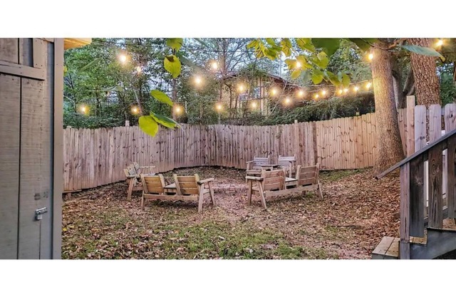 Campfire Cabin at the Lake - Sleeps 10