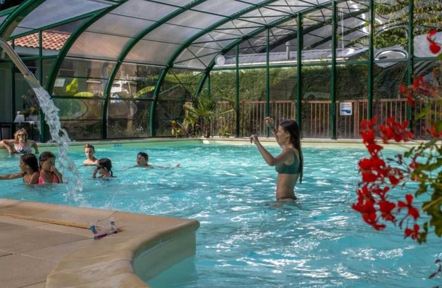 Camping 4 étoiles - Piscine - eecabd