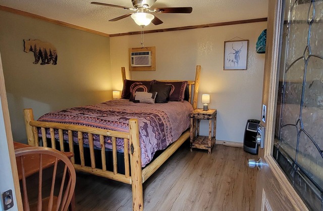Camping Cabin A at Living Springs Resort Mt. Lassen