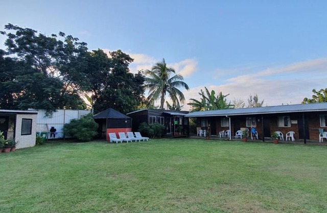 Camping Hostal Tipanie Moana Aeropuerto Centro