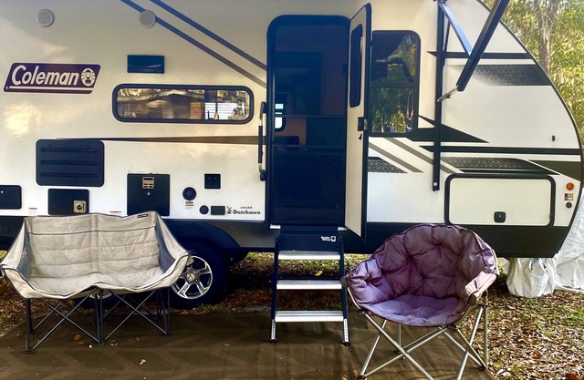 Camping in Style in new 2022 RV. Firepit, hammock, Dog Friendly, Boat Ramp,