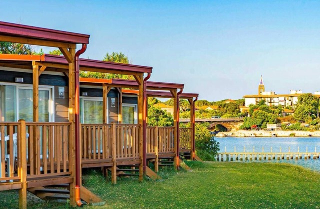 Camping Village Laguna Blu Baia Revolution für 6 Personen