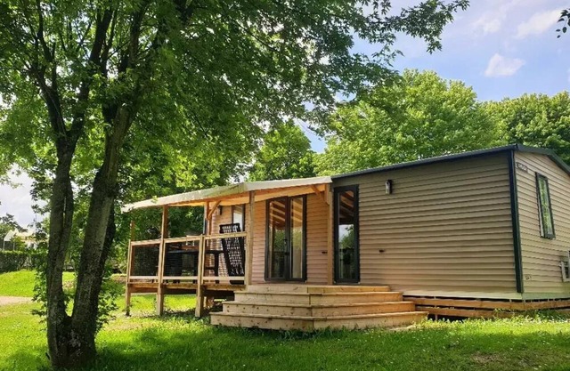 Campsite Domaine de l'Epinette**** - Cottage Family Premium 4 rooms 6 people Air-conditioned