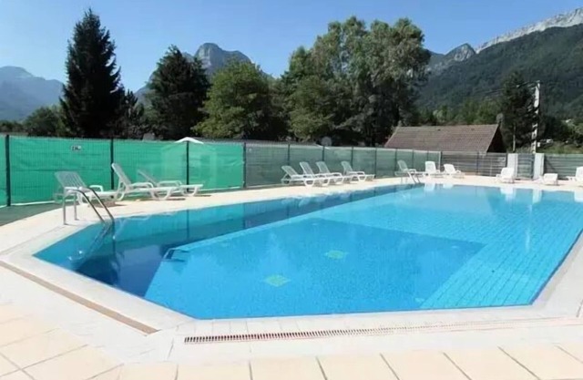 Campsite Le Polé*** - Comfort mobile home 3 rooms 4 people