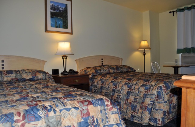Camrest Motel