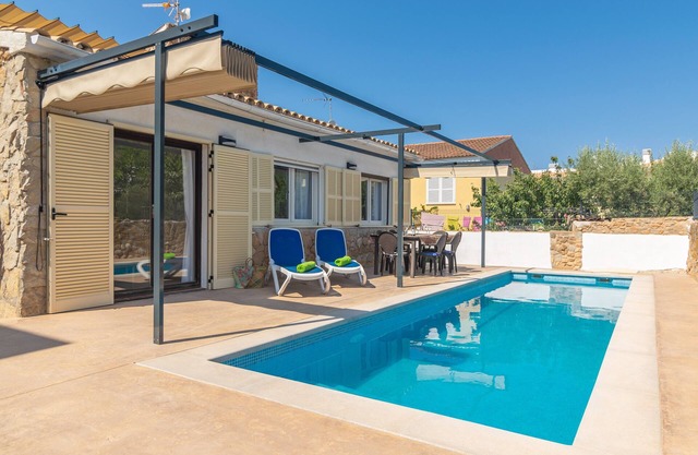 CAN CLAVELL - Schönes Ferienhaus mit privatem Pool in Strandnähe. WiFi gratis