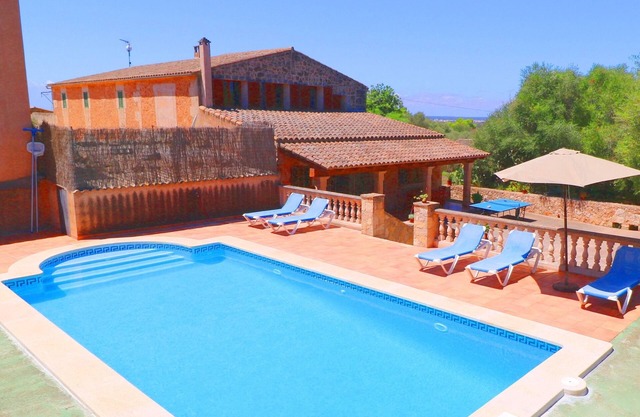 Can Guillem, Kostenfreies WLAN, Pool, Garten, 15 Min. vom Strand entfernt