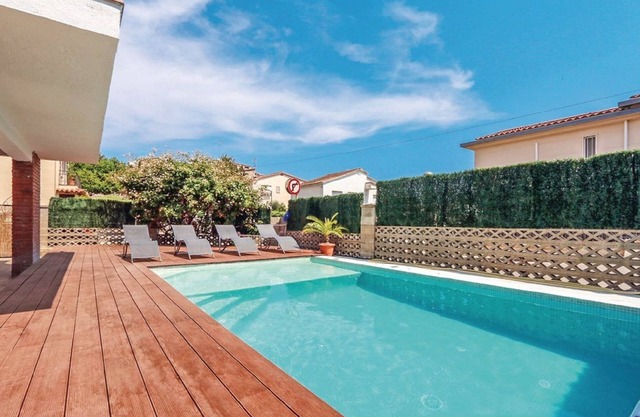 KANN PINEMAR - COSTA BARCELONA. Privater Pool und in der Nähe des Strandes. WIFI