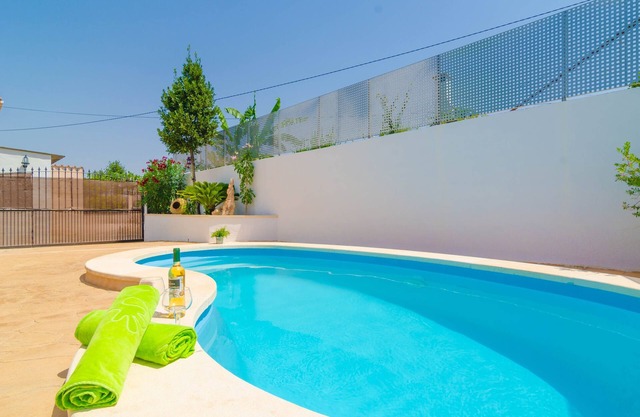 CAN PISTOLA - Ferienhaus mit privaten Pool in Algaida. WiFi gratis