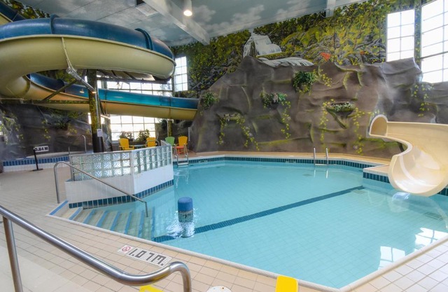 Canad Inns Destination Centre Windsor Park