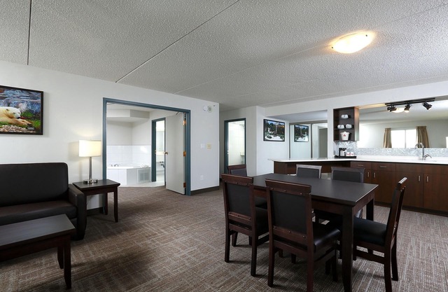 Canad Inns Destination Centre Club Regent Casino Hotel