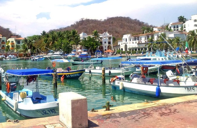 Canadian Resort Huatulco