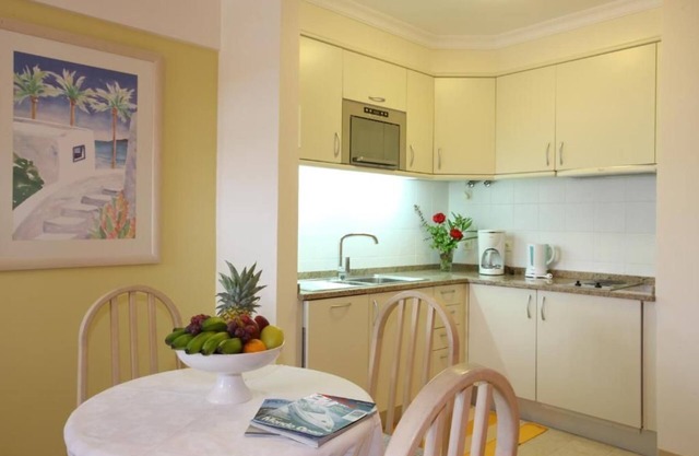 Caniço Bay Apartments Studio 4