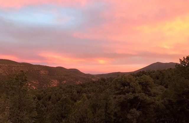 Canta a mi Alma (Singt zu meiner Seele) mit dem Gila National Forest vorne / hinten