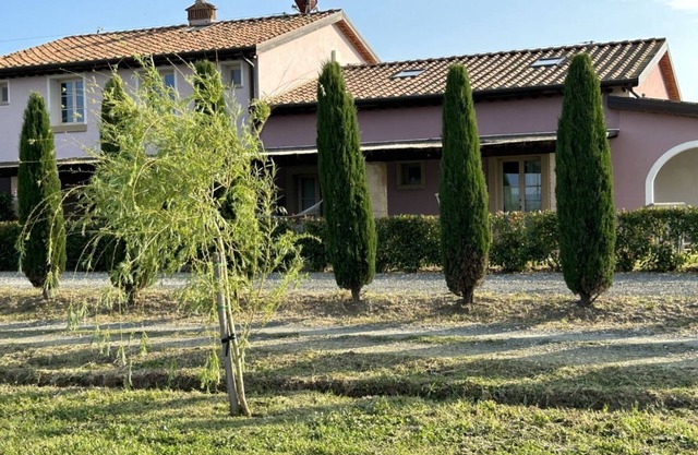 Cantine, two-bedroom terraced house PLUS