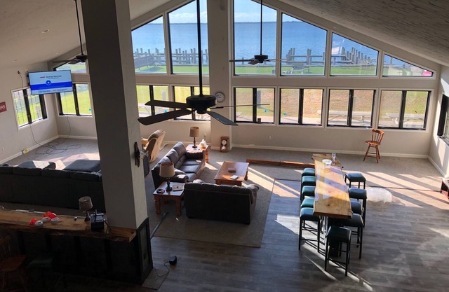 Canvasback Lodge - 6,000 SF of fun.... great play, swimming, fishing and boating