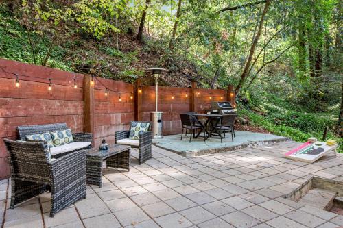 Canyon House