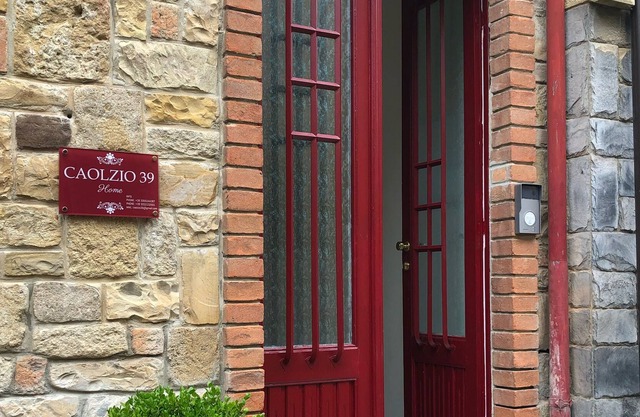 CAOLZIO 39 HAUS IN EINEM MITTELALTERLICHEN DORF