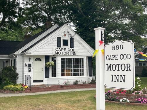Cape Cod Motor Inn
