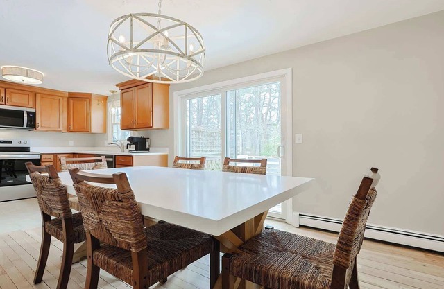 Cape Escape – Water View, Firepit & Near Beaches