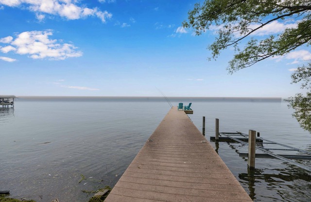 Cape on the Lake: Parkähnliche Umgebung am Seneca Lake
