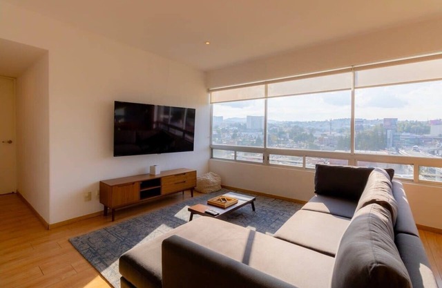 703 - Modern renovated 2Br Apt @CapitaliaLiving StaFe