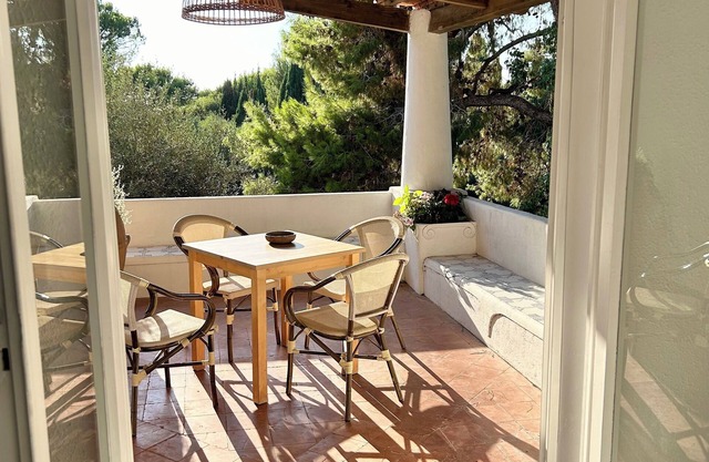 Caprese-style cottage just minutes from the Blue Grotto