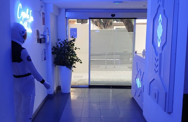 Capsule Inn Valencia Hostel