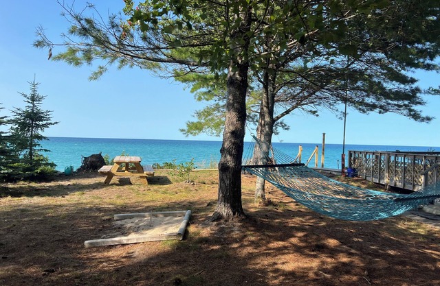 Captain's Lake Superior Beach House!