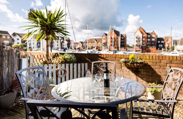 Captain's View - soak up the marina life
