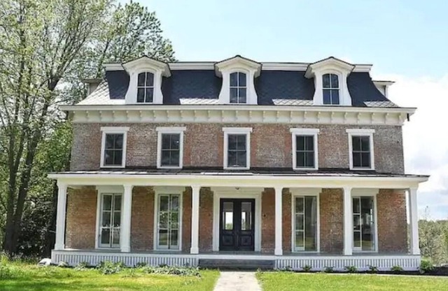 Captains Quarters