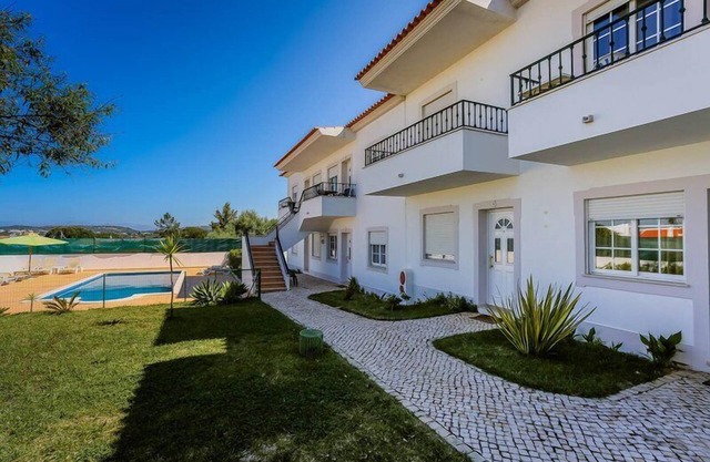 Captivating 1-Bed Apartment in Olhos de Agua