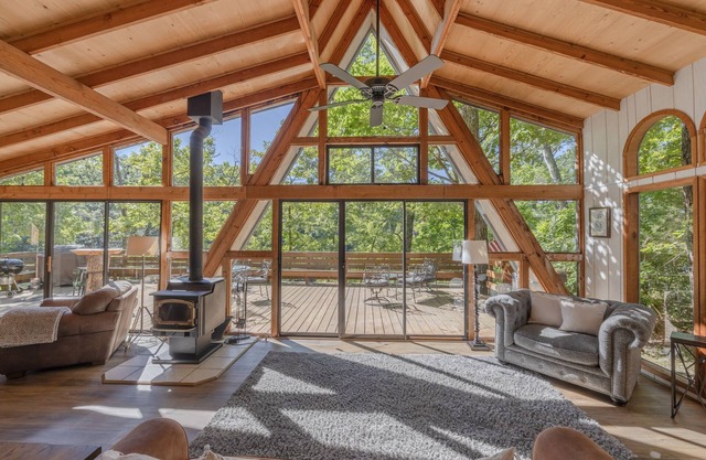 Cardinal Hideout by Innsbrook Vacations!