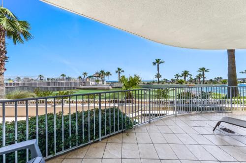 Caribe Resort by Hosteeva
