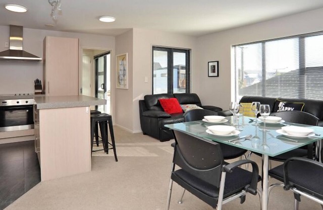 Carlton Villa 3 - Apartment in der Nähe der Stadt