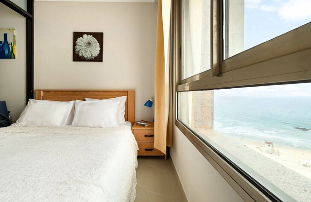 Carmel Beach Sea View Studio by Sea N' Rent