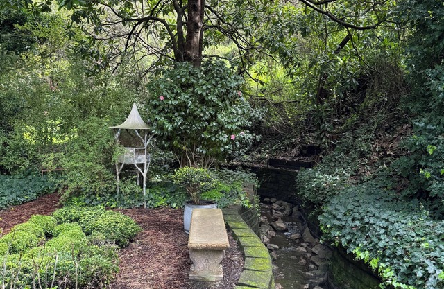 Carmel cottage with a private garden on a quiet cul-de-sac, walk to town & beach