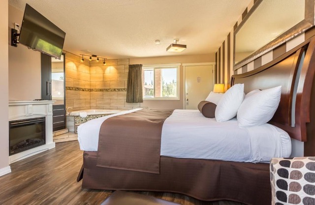 Carmel Inn
