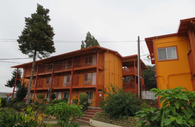 Carquinez Inn