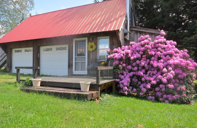 Gerade hinzugefügt! Das Carriage House, bei Nine Pines Farm - Angeln Teich & Trails
