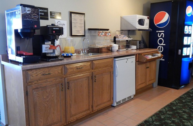 Carrington Inn & Suites