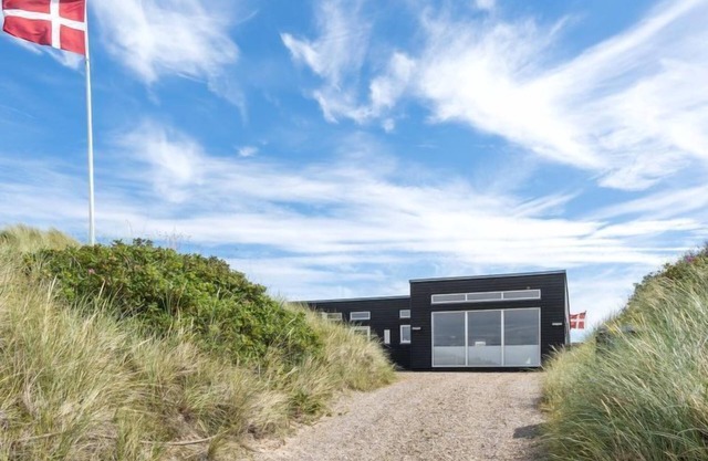 "Carstina" - 400m from the sea by Interhome