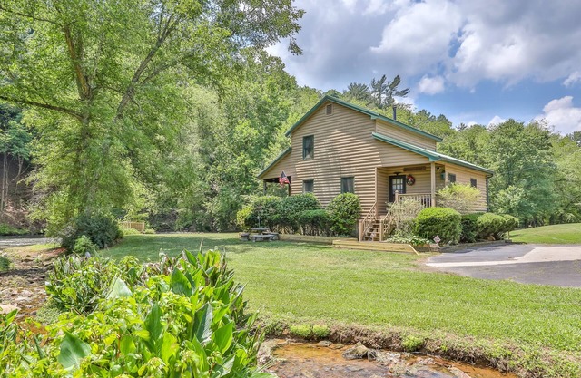 Cartecay Riverhouse - Fish, Tube and Kayak from your Backyard