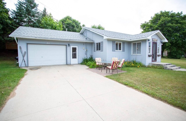 Carter's Cottage - 2BR/2BA cottage in Grand Marais walking distance to downtown