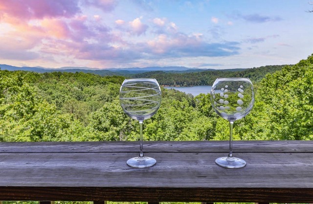 Carter`s Lake Getaway