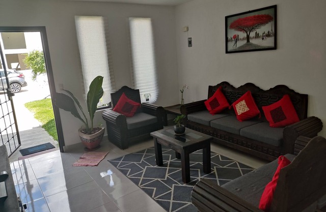 Casa Familiar muy Cómoda y Céntrica