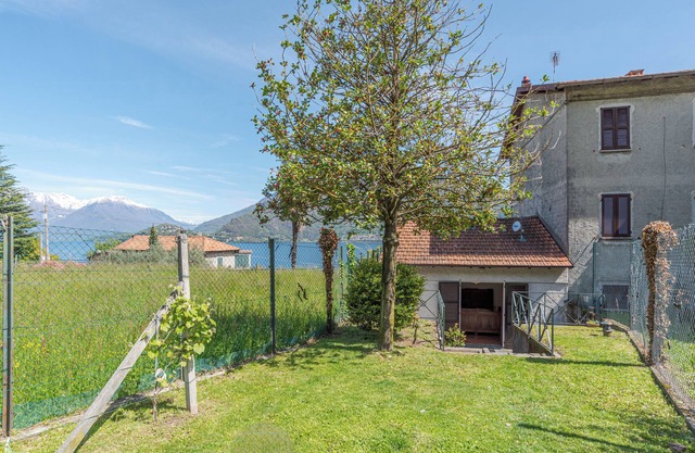 Casa Achille Pianello, Pianello del Lario, Italy