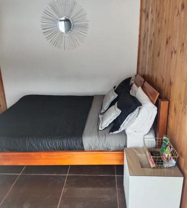 Casa Alto de la Virgen DeMaiz